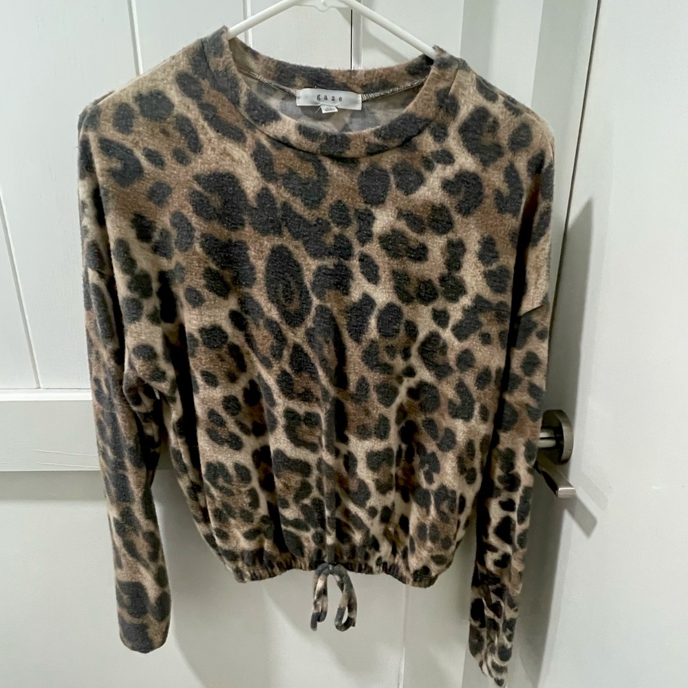 Gaze leopard print sweater. Size XS